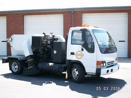 1995 Tymco 210 013